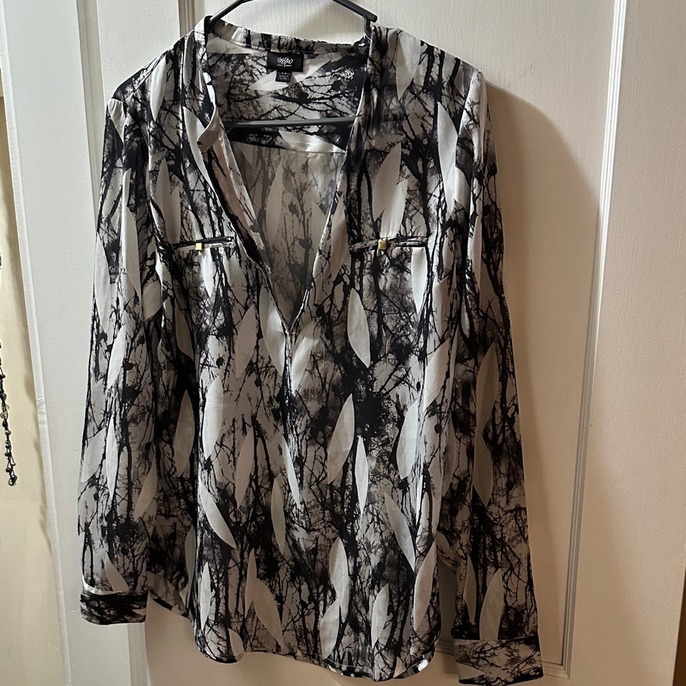 Massimo Black and White Abstract Blouse